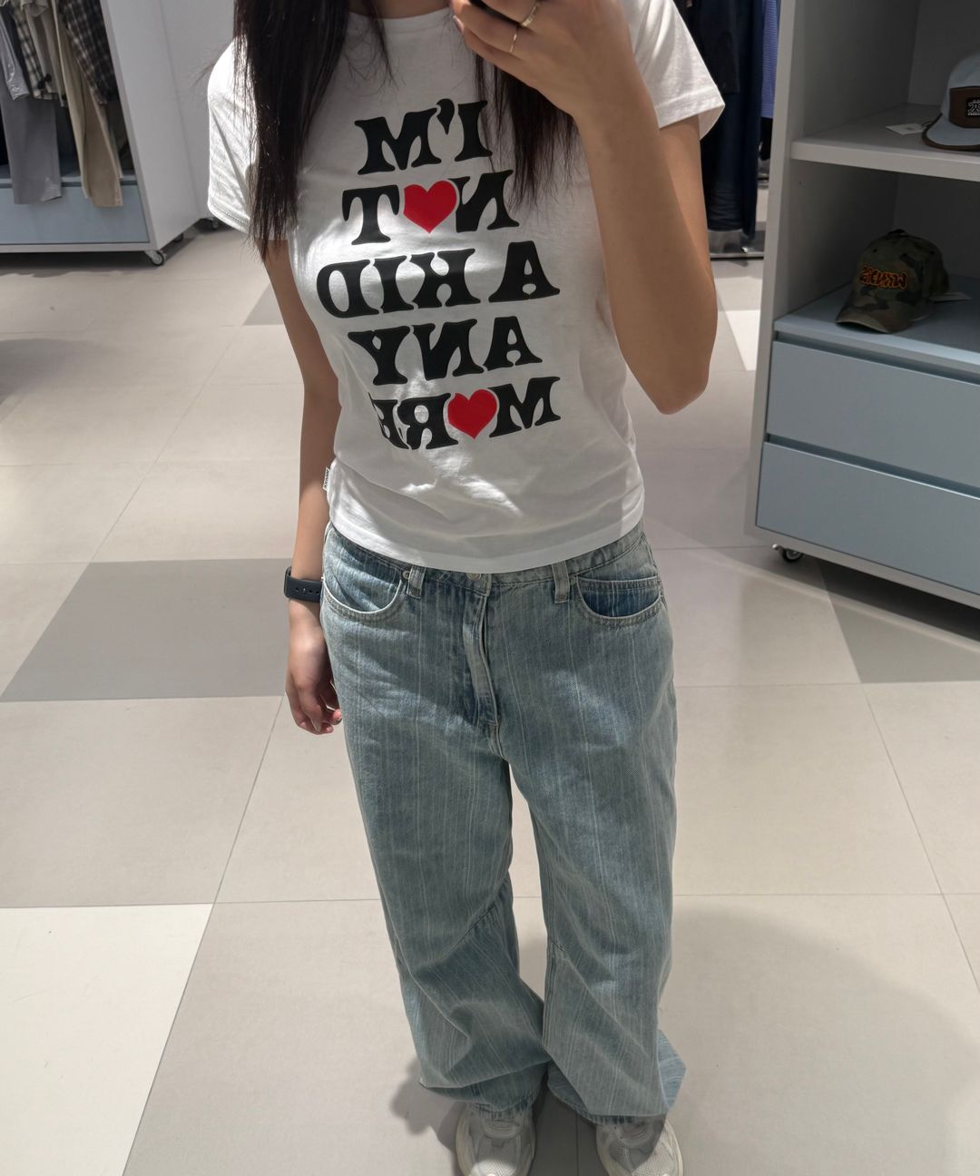 MUSINSA公式 | MILLO WOMEN Stripe Balloon Jeans [Fade Blue]