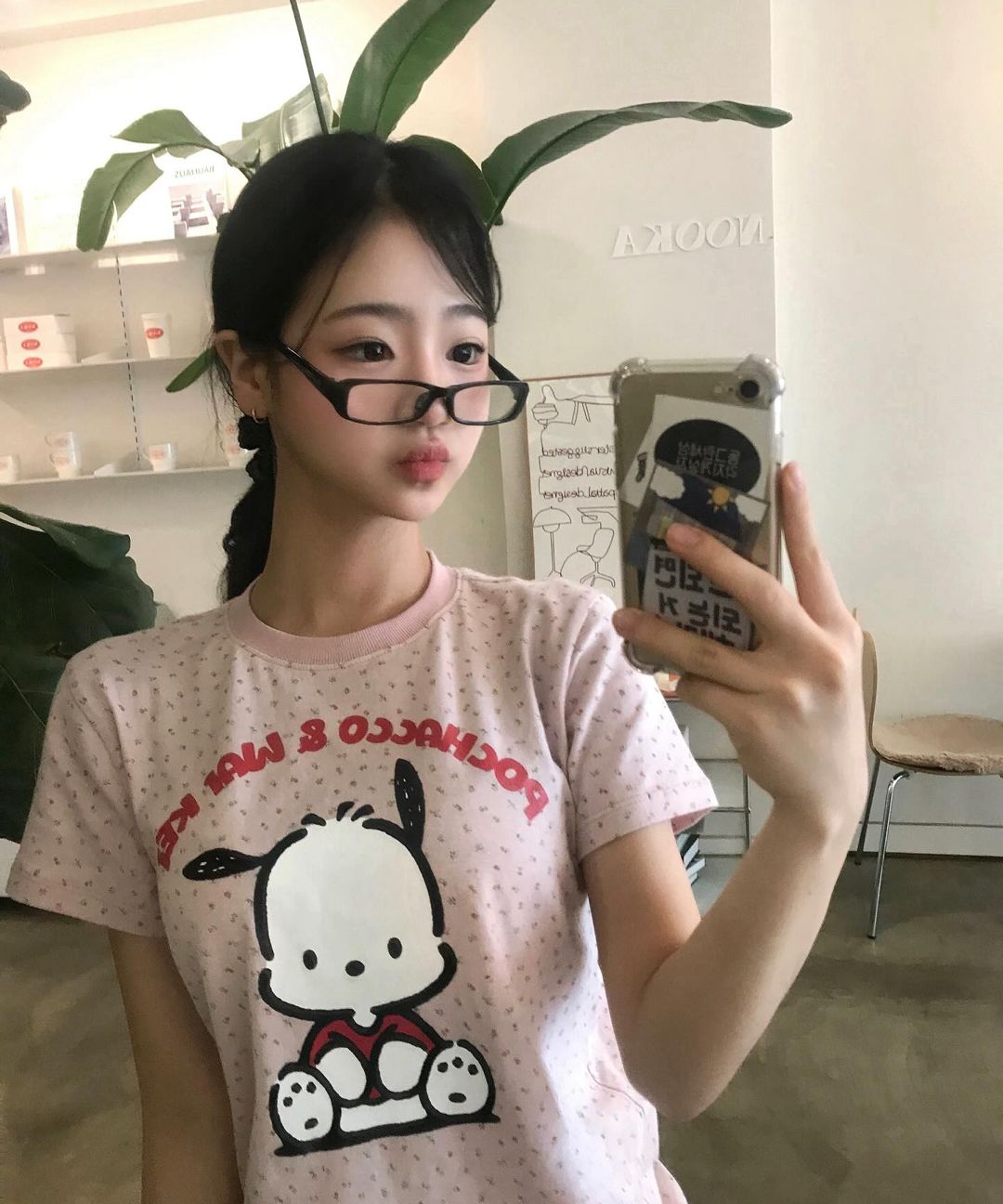 ★WAIKEI★ Pochaco Flower Short Sleeve T-shirt Pink YKBE05TS MUSINSA | WAI KEI Pochaco Flower Short Sleeve T-shirt Pink