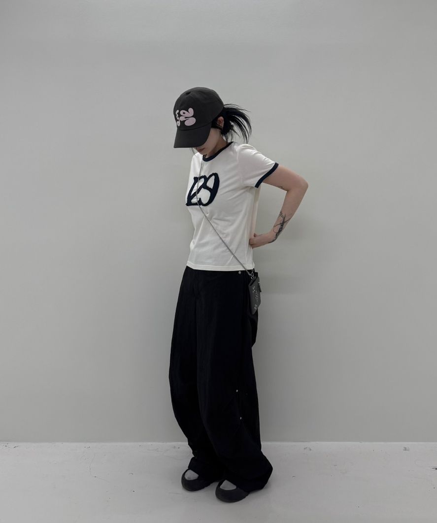 MUSINSA | ILLIGO IG pin tuck wide pants white