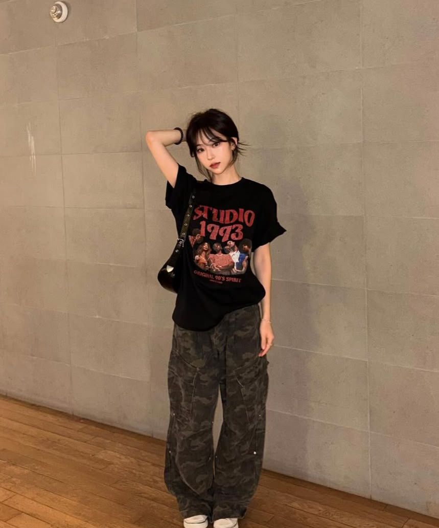 MUSINSA | 1993STUDIO Wave Studio Graphic T-Shirt_White