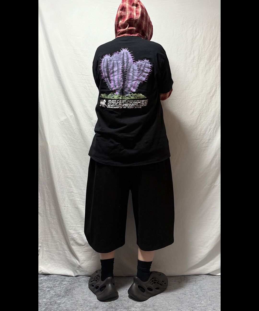 【EASY NO EASY】Snap Sweat Pants Bermuda Pants ★男女兼用★ MUSINSA | EASY NO EASY Snap 8-quarter sweat Bermuda pants - gray