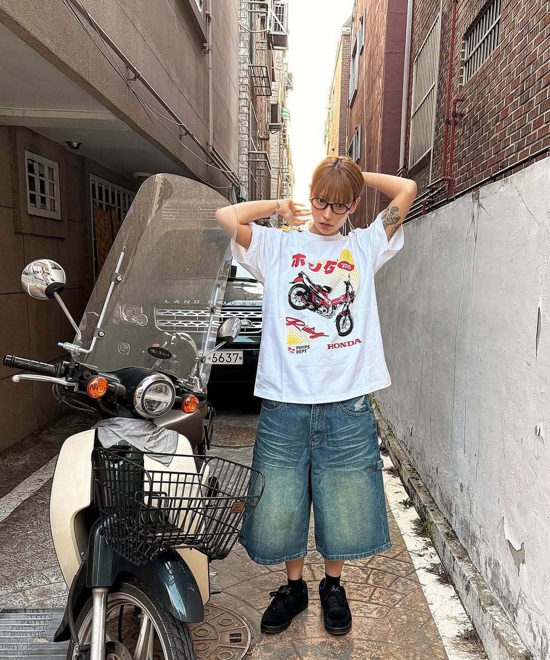 Tシャツ・カットソー HONDA MOTORCYCLE Anime CT 125 Short Sleeve Black Anime CT 125 Short Sleeve Black - 감도 깊은 취향 셀렉트샵 29CM