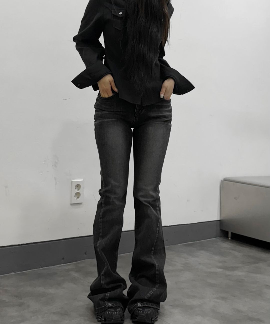 MUSINSA公式 | SYNERJYN SLUB CAT WASHING DENIM PANTS BLACK