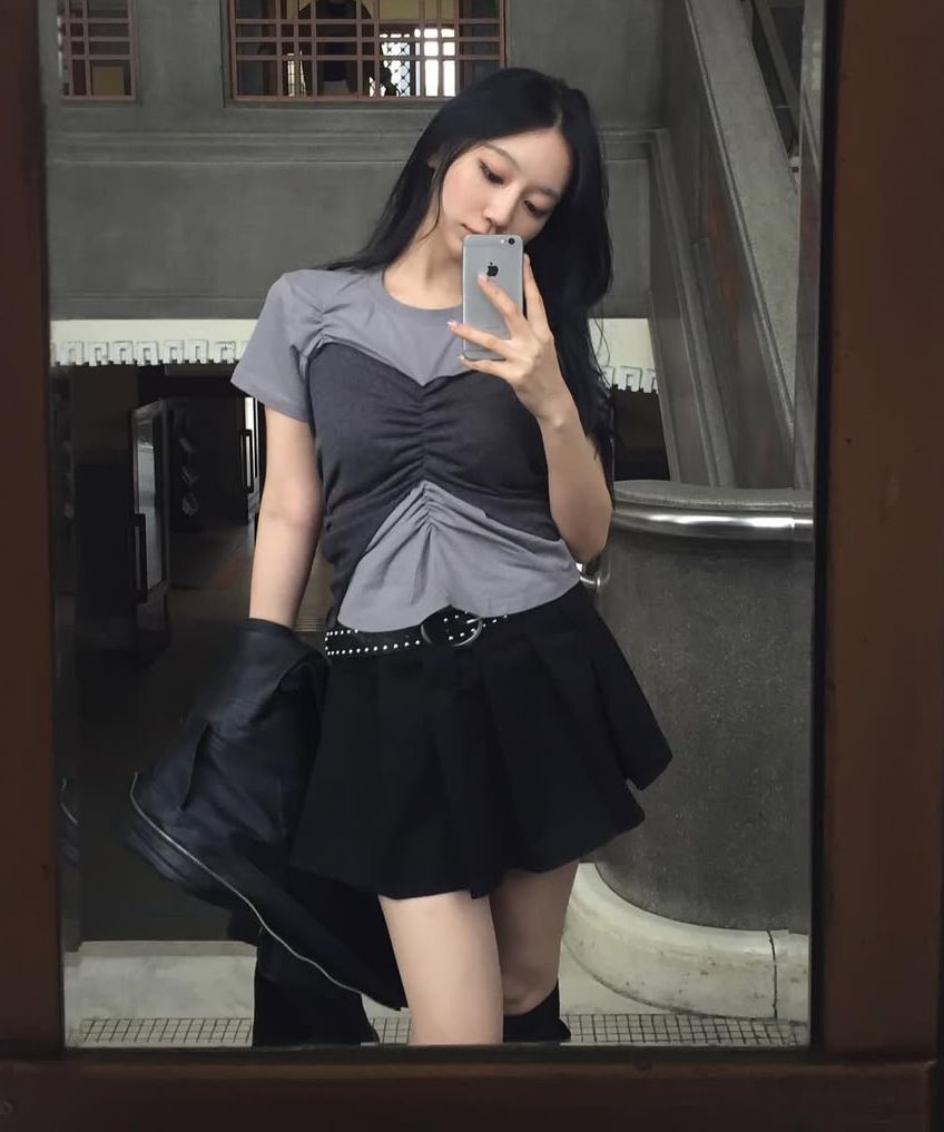●FLARE UP● Bustier Layered TShirt FL122WhiteBlack FL-122_W Bustier Layered T-Shirt (FL-122_White&Black) - FLAREUP | 60