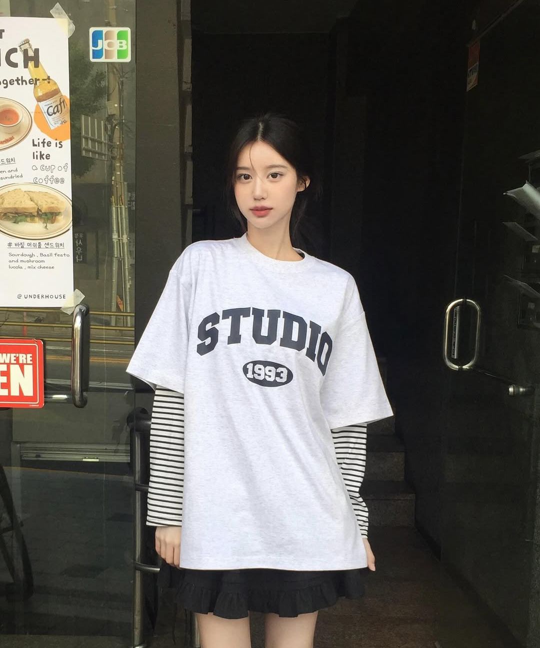 MUSINSA | 1993STUDIO Studio Arch Logo T-Shirt_Oat Beige