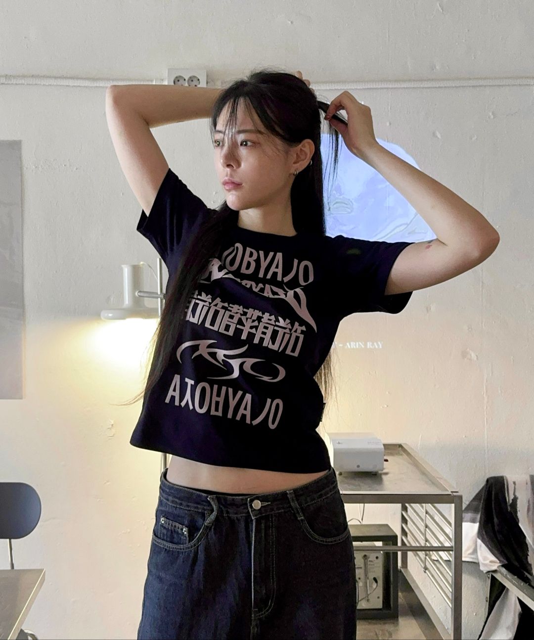 【AJO AJOBYAJO】25SS★ Five AJO Logos Mini T-shirt MUSINSA | AJOBYAJO Five AJO Logos Mini T-shirt [WHITE]