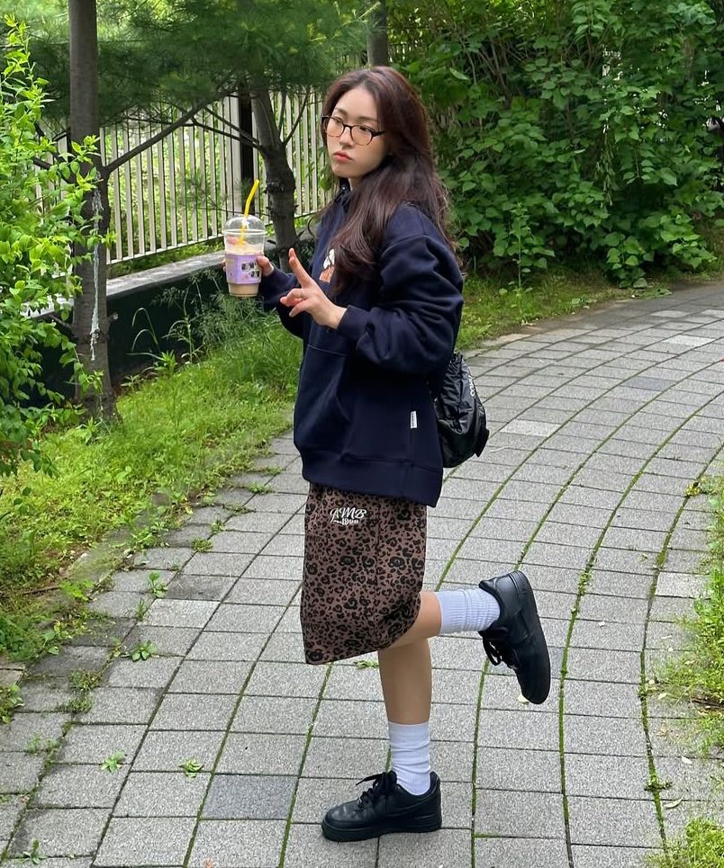 【AMBLER】 Heart Bear Leopard Pants Bermuda One-Tuck Shorts MUSINSA | AMBLER Heart Bear Leopard Pants Bermuda One-Tuck