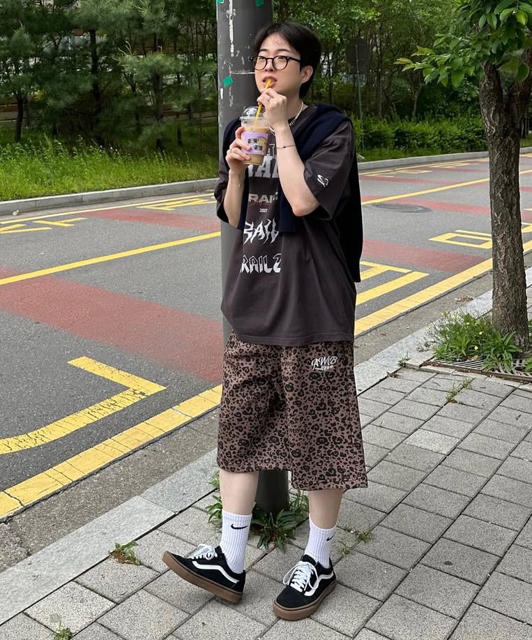 MUSINSA | AMBLER Heart Bear Leopard Pants Bermuda One-Tuck