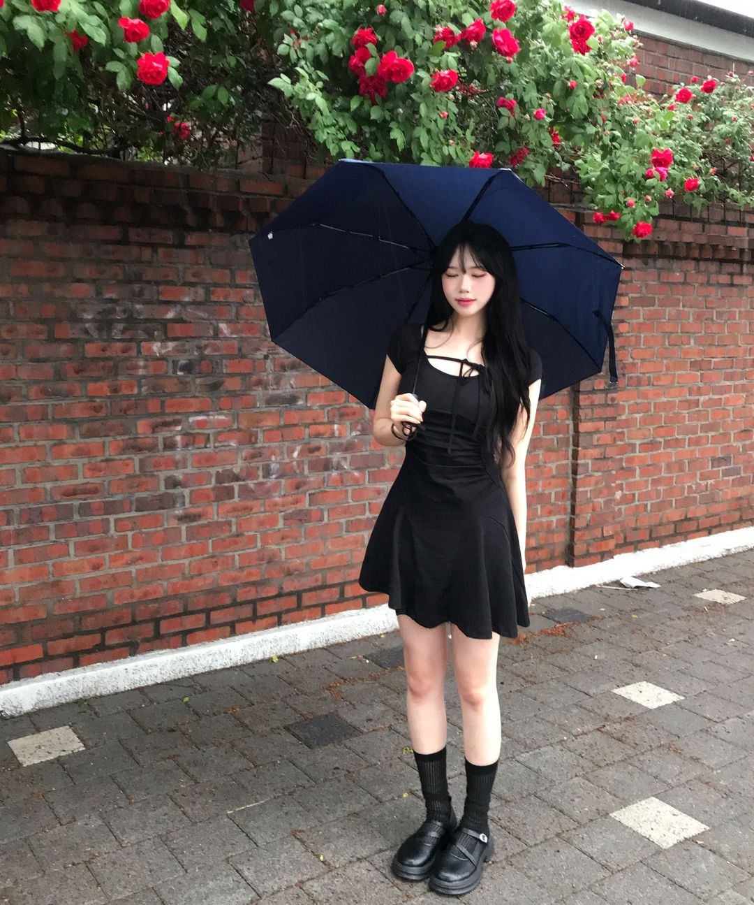 ワンピース ILLIGO Lace shirring flare one-piece 5BMR0225 MUSINSA公式 | ILLIGO Lace shirring flare one piece black