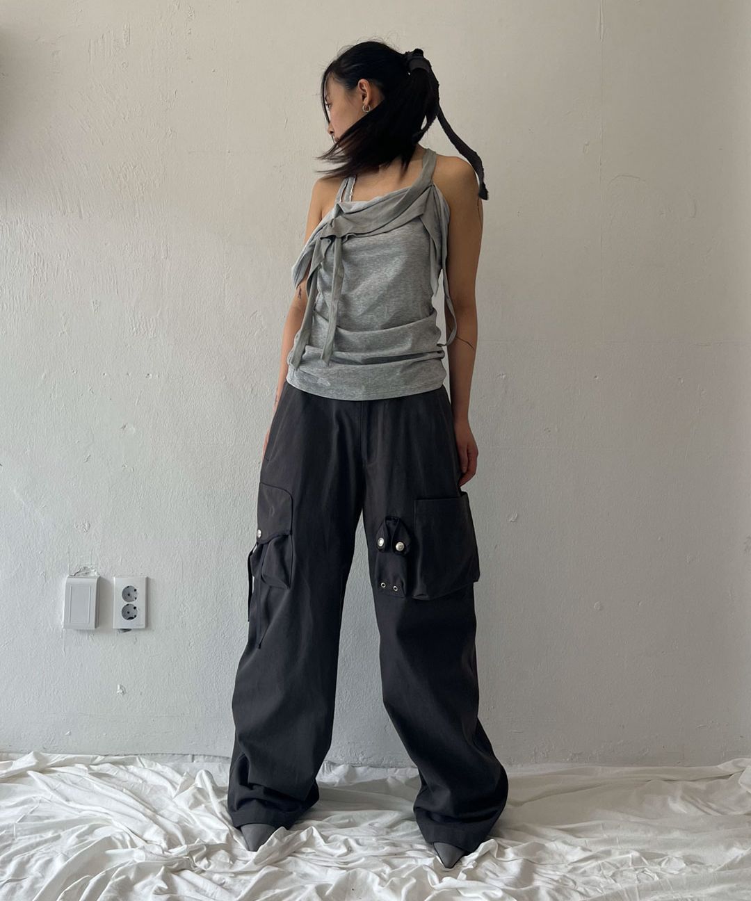 NACHE STRAP CARGO PANTS カーゴパンツ 韓国 シズニルック MUSINSA | NACHE STRAP WIDE CARGO PANTS (UNISEX) CHARCOAL