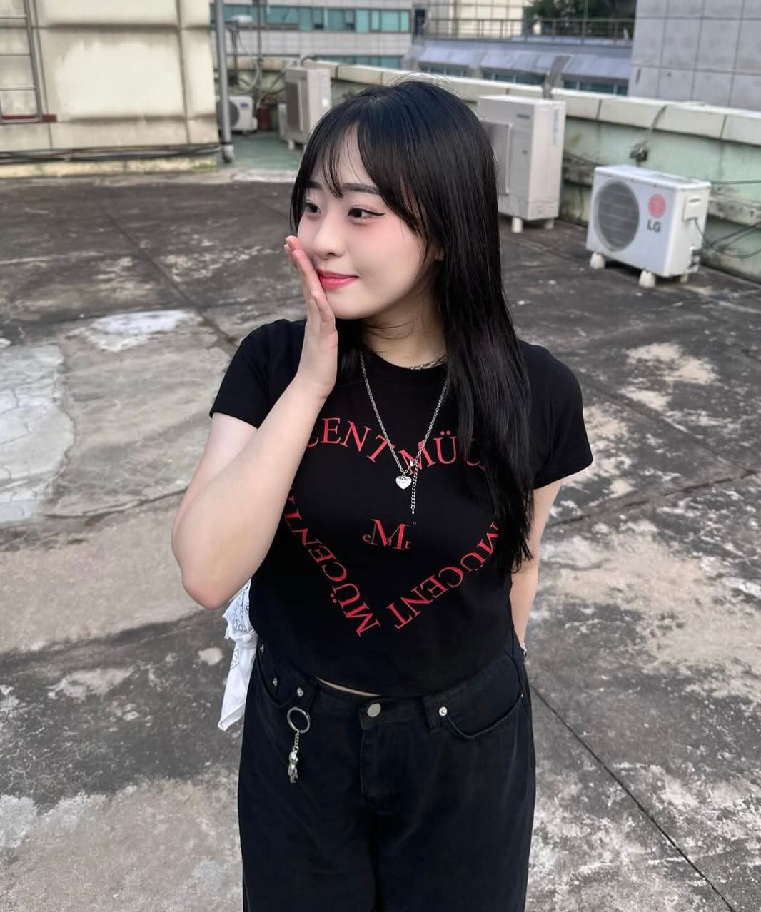 ★MUCENT★ Heart lettering short sleeve tee 4 colors P00000L MUSINSA公式 | MUCENT Heart Lettering Short Sleeve T-Shirt (6