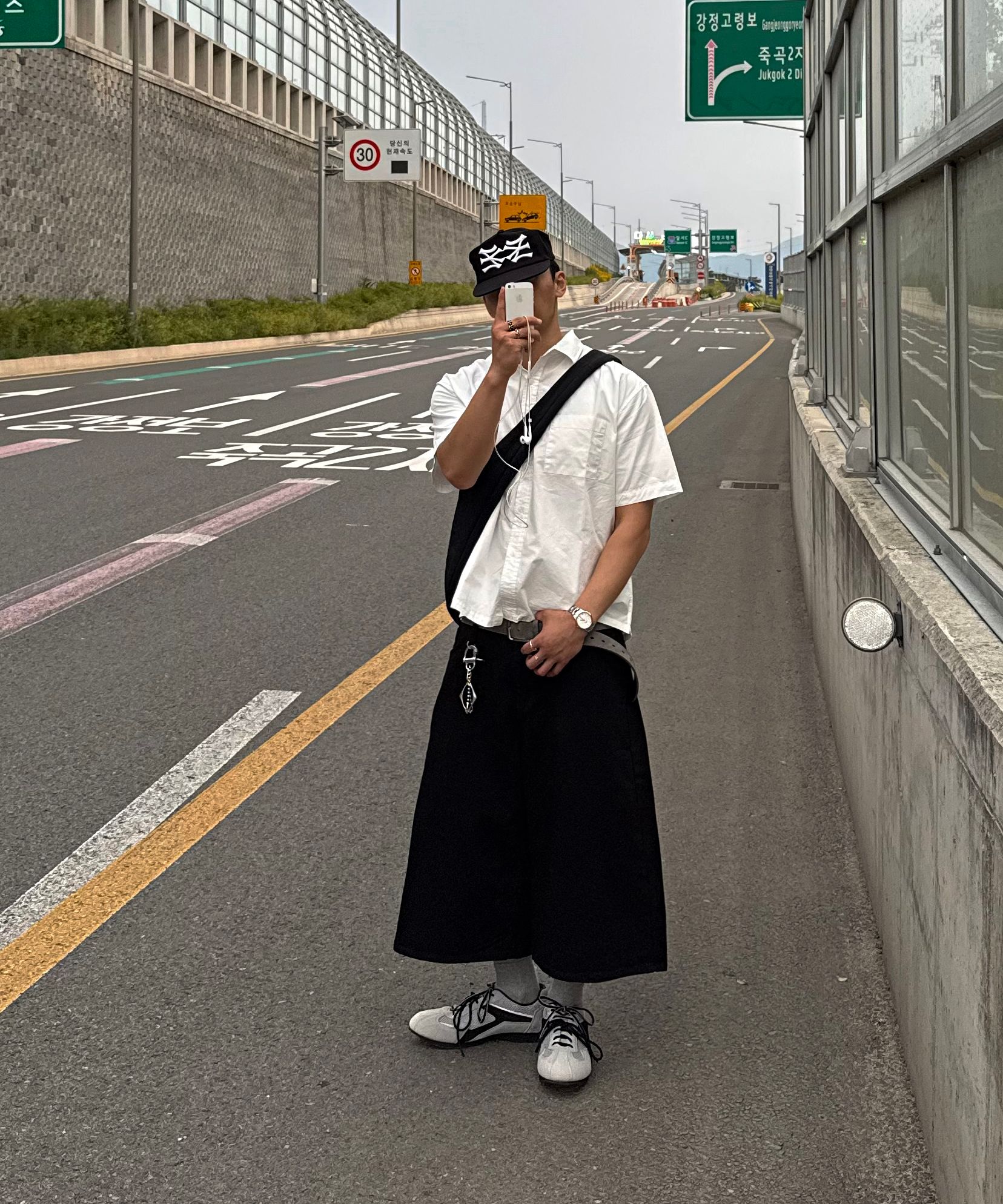 [SIGNATURE] Oxford cropped half shirt /追跡付 MUSINSA | SIGNATURE Oxford crop half shirt [white]