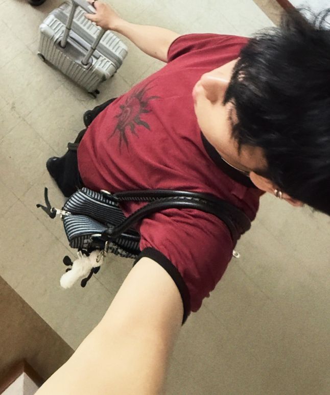 【AAKAM】Cracked Sun Ringer Top ★男女兼用★追跡付 MUSINSA | AAKAM Cracked Sun Ringer Top (Wine)