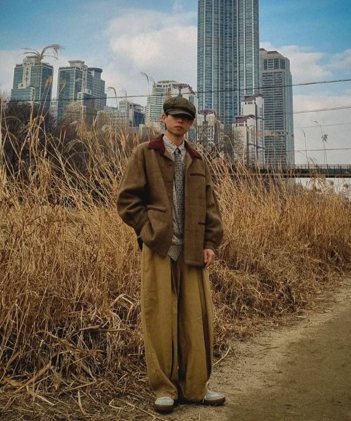 MUSINSA | ANGLAN Long Tuck Wing Balloon Pants - Black