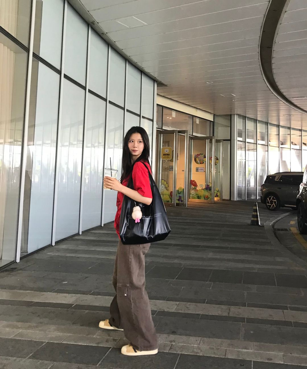 さらに100円引き◆ODD STUDIO◆ATTRACTIVE GLOSSY SHOULDER BAG アトラクティブグロッシーショルダーバッグ - ODDSTUDIO | 60