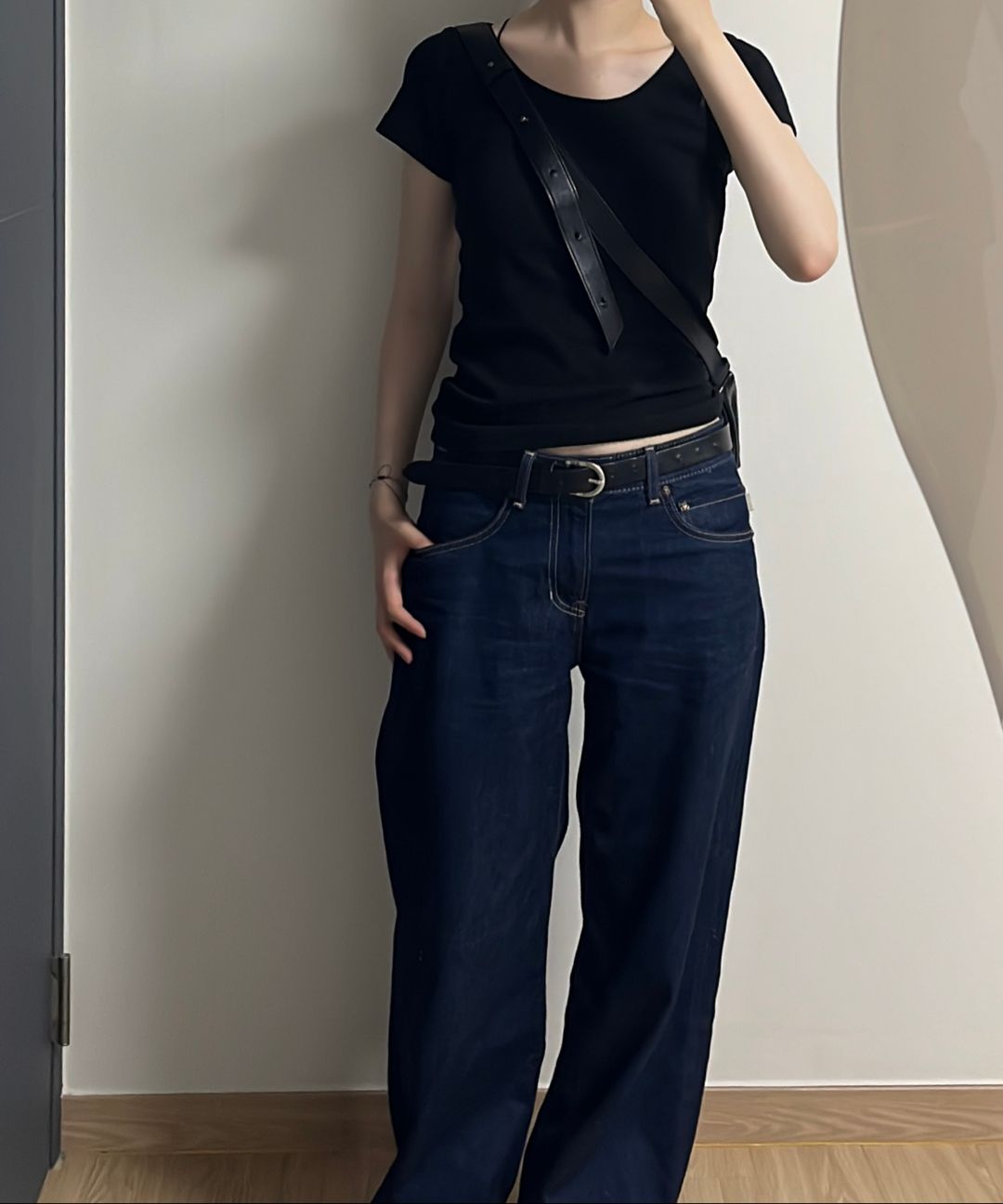 MUSINSA | GLOWNY 901 LOW-RISE WIDE LEG JEANS (DEEP BLUE)