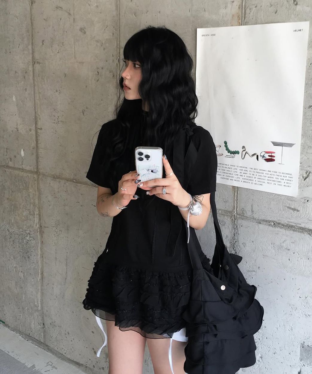 MUSINSA | FLAREUP [PERSONAL SPACE] Faye Frill Bag (FL-733_Black)