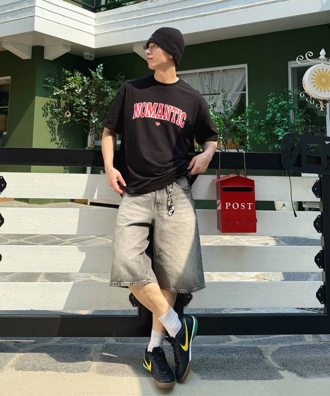 beyondclosetのNormantic University Logo Short Sleeve T-Shirt MUSINSA | BEYOND CLOSET Normantic University Logo Short