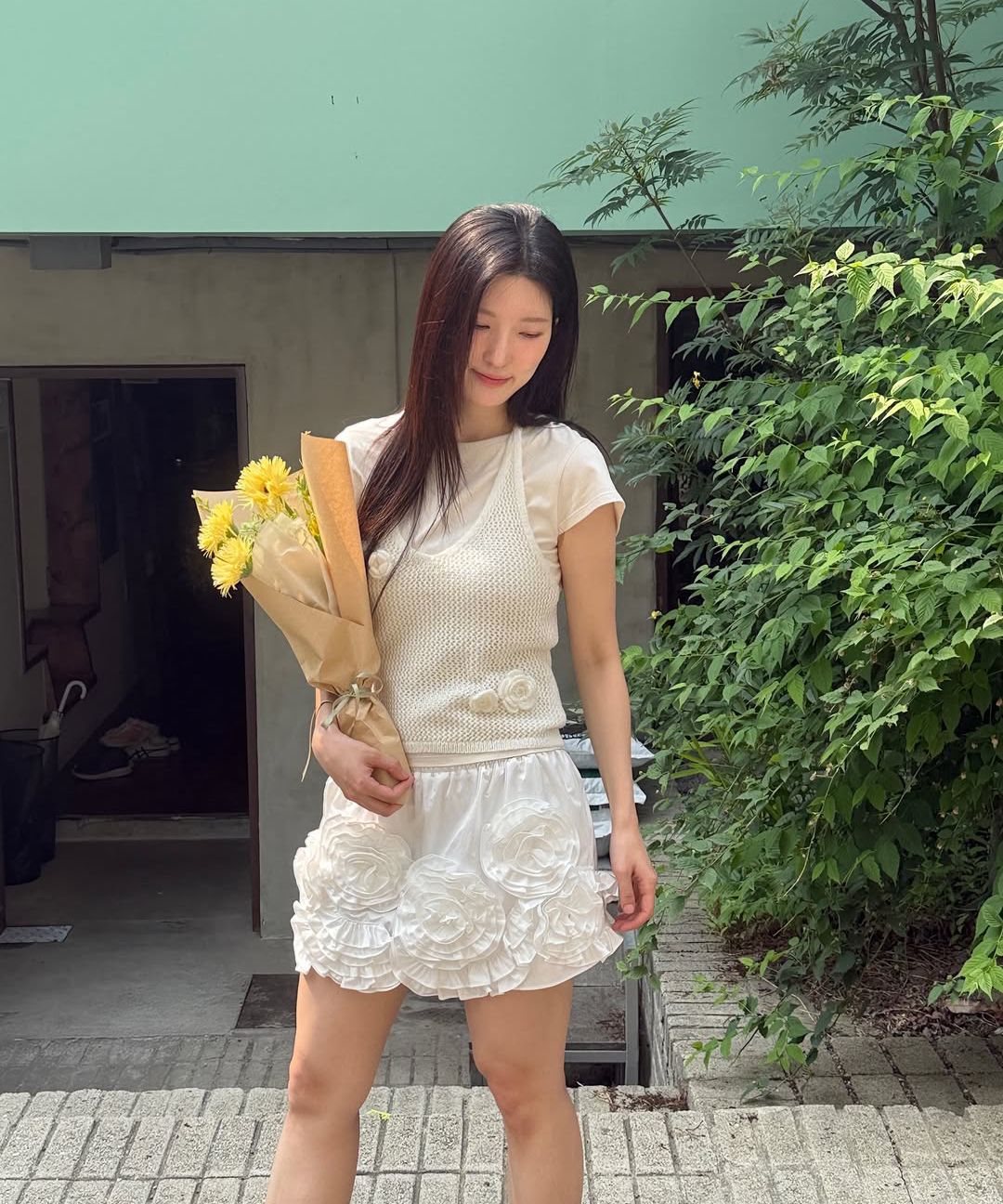 시눈(SINOON) Flower Halter Neck Knit Vest (Ivory) - 사이즈 & 후기