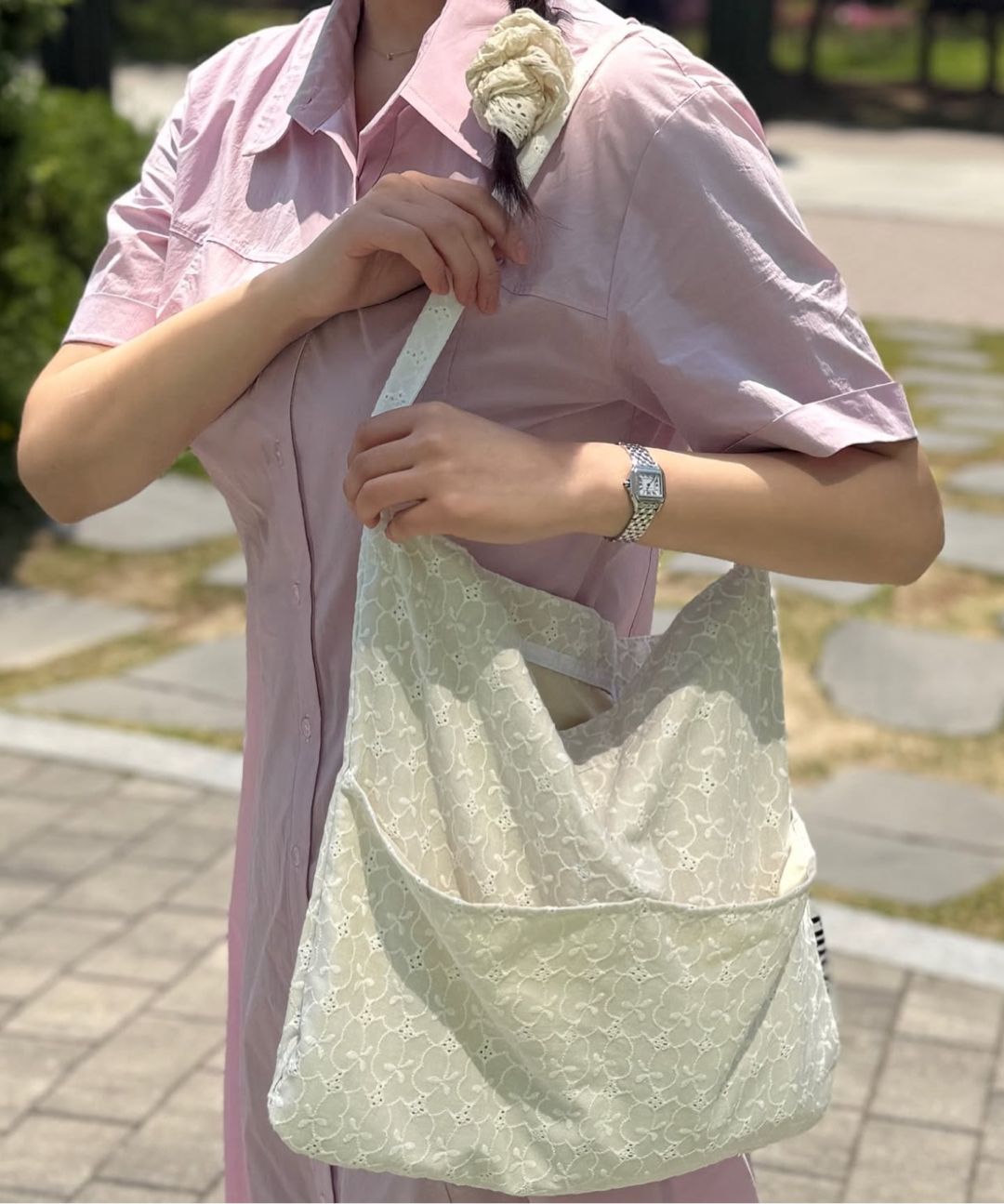 MUSINSA | MASMARULEZ Rabbit eco bag_White flower