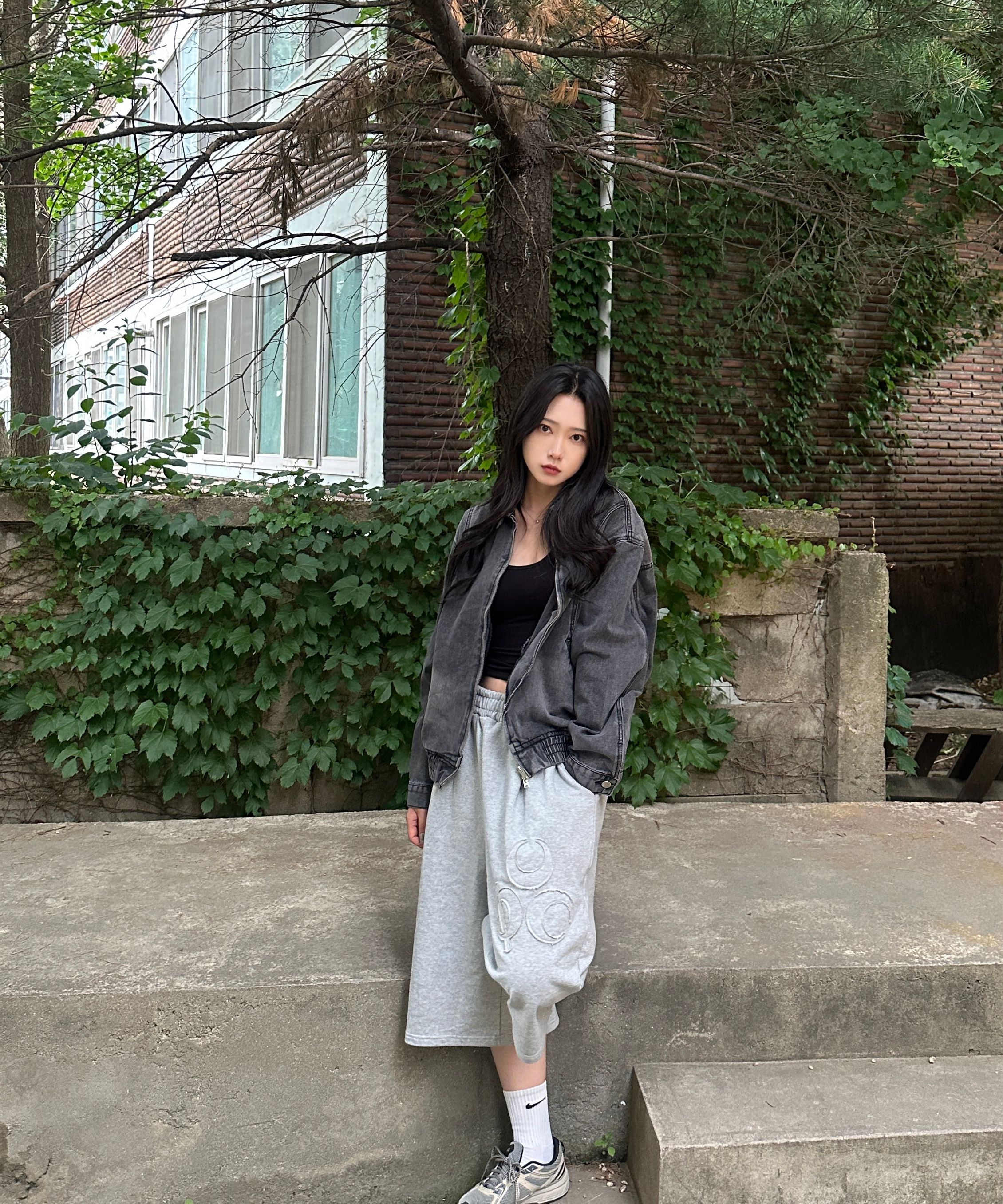 MUSINSA | AGOD Washed Crop Zip-Up Denim Jacket [Low Indigo]