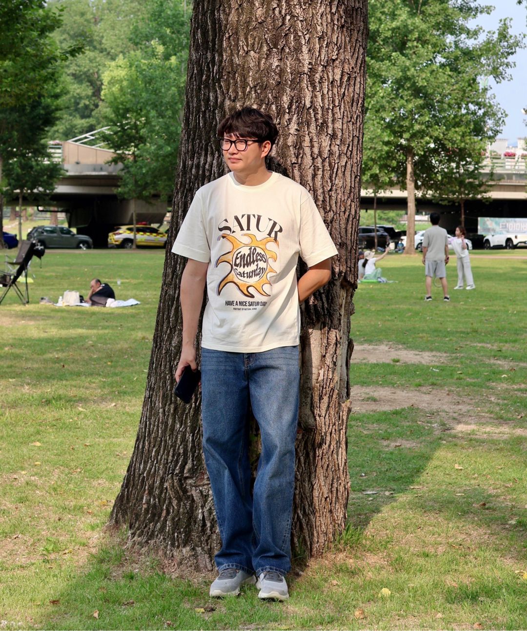 MUSINSA公式 | SATUR Sun Retro Graphic Short Sleeve T-shirt