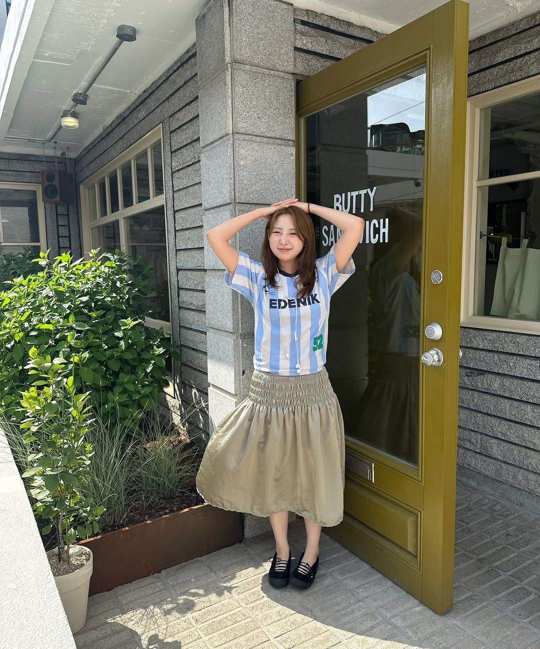 【PARTIMENTO】 LACE TRIM SMOCKING MIDI SKIRT / 追跡付 MUSINSA | PARTIMENTO WOMEN Lace Trim Smoking Midi Skirt_Ivory