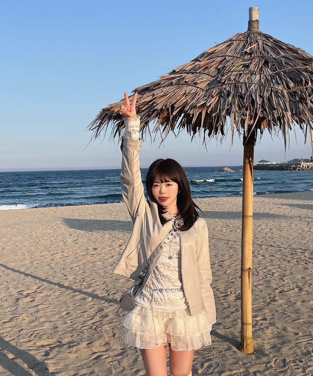 MUSINSA | ROCKCAKE Pattern Punching Long sleeve - Ivory
