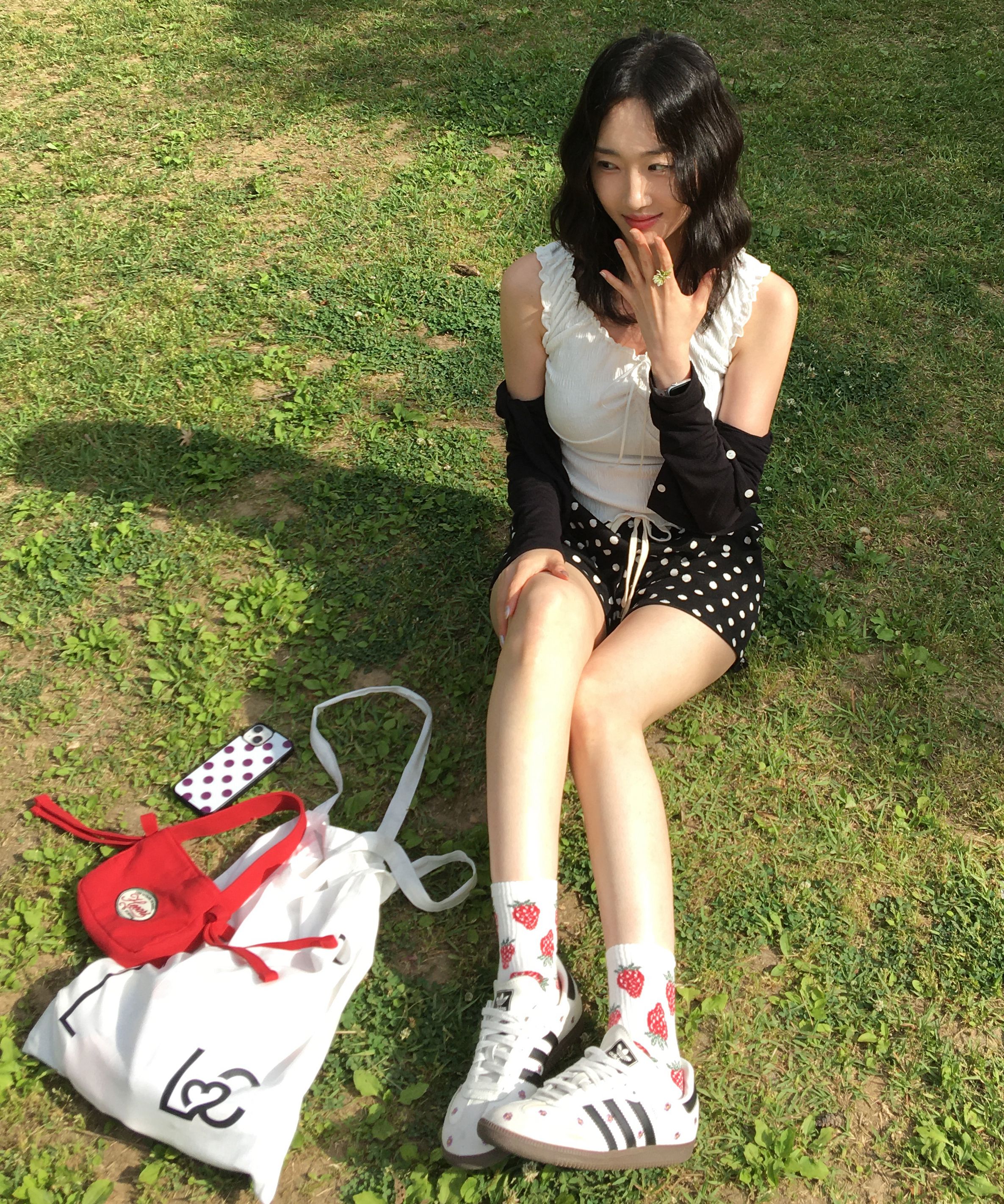 ☆HEEARI☆ LILY RIBBON MINI TOTE BAG MUSINSA | HEEARI Lily Ribbon Mini Tote Bag_Red