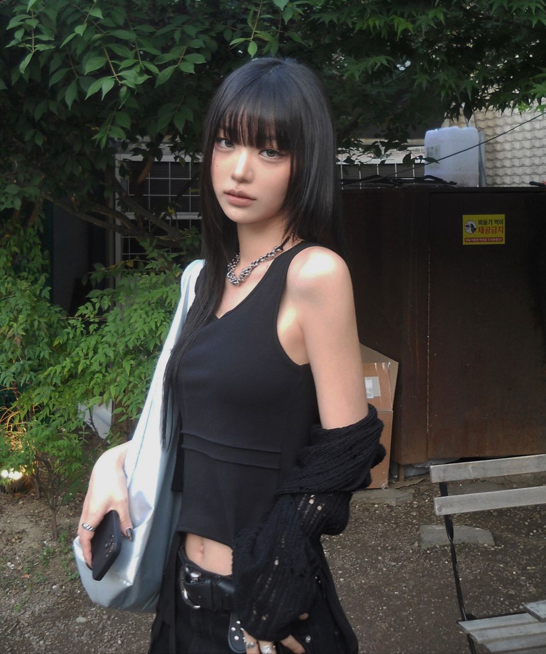 MUSINSA | WOOALONG Curve shape black denim pants - BLACK