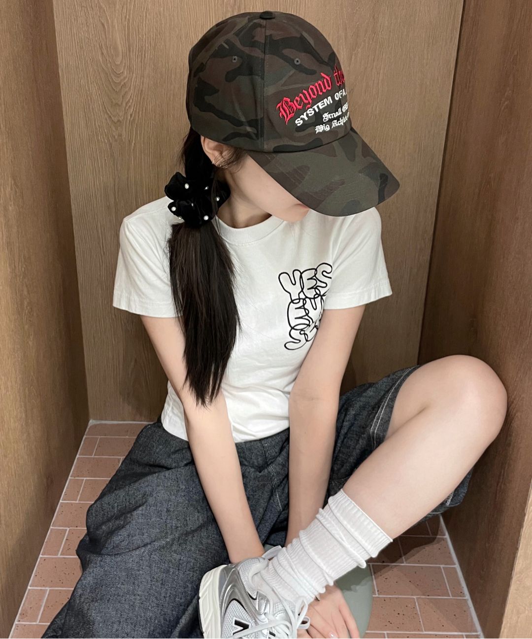 MUSINSA公式 | YESEYESEE C-Logo Kids Tee Black