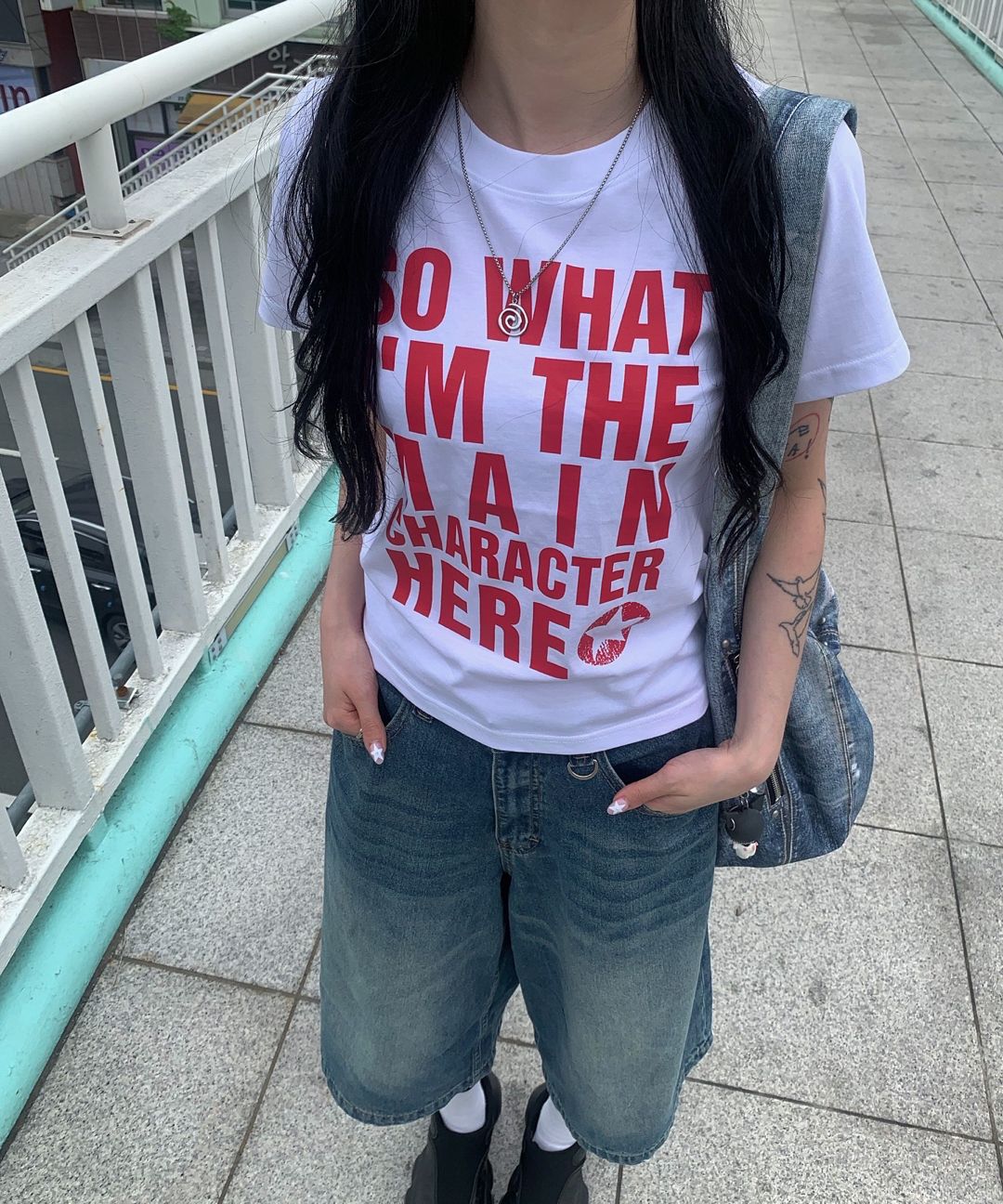 ★LUVISTRUE★SM MAIN CHARACTER TEE(WHITE)★正規品/直送料込 MUSINSA公式 | LUV IS TRUE SM MAIN CHARACTER TEE(WHITE)