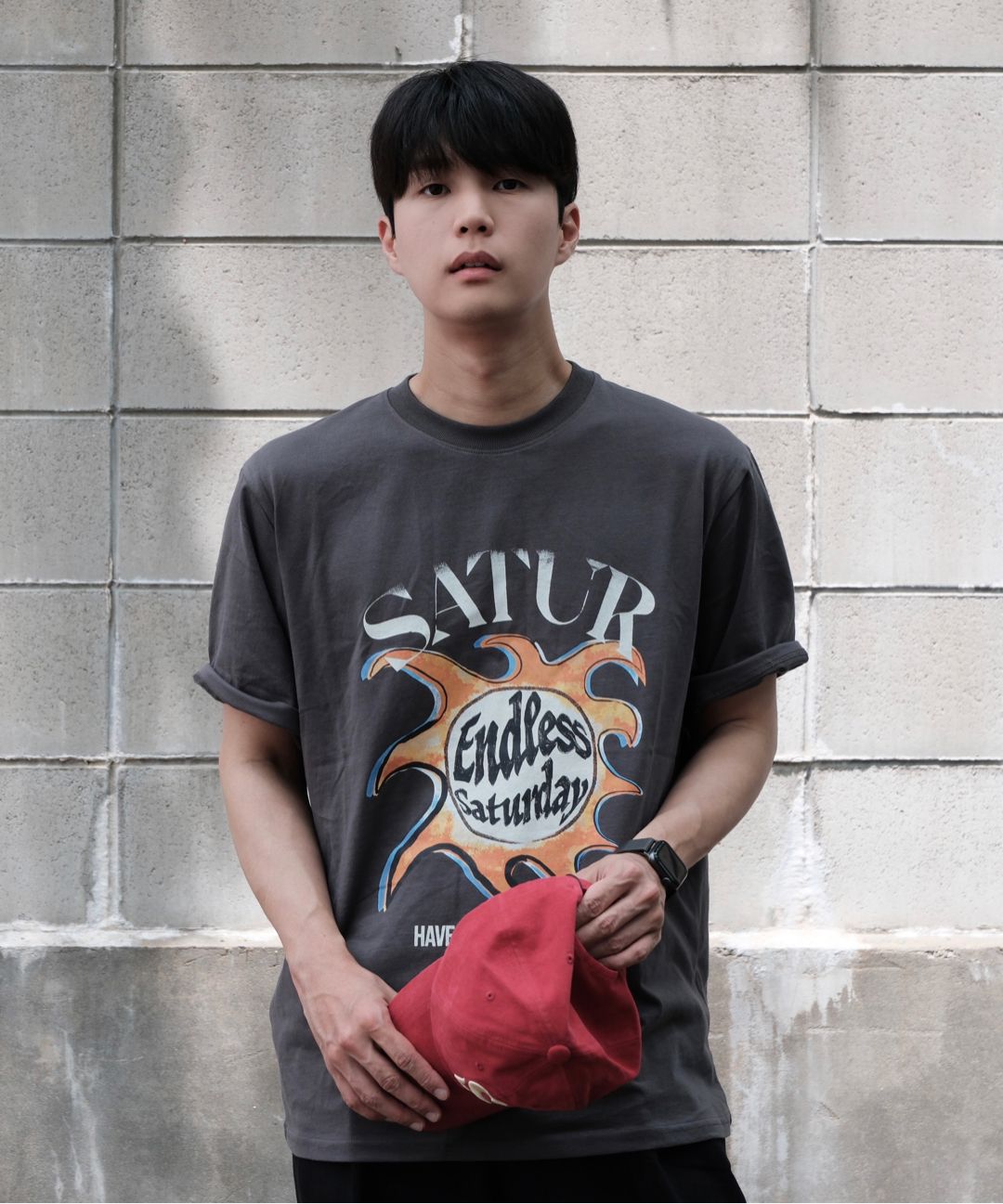 MUSINSA | SATUR Sun Retro Graphic Short Sleeve T-shirt Retro
