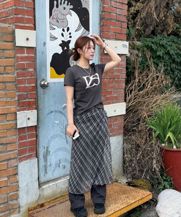 MUSINSA | ITZAVIBE CHECK LAYERED WRAP LONG SKIRT