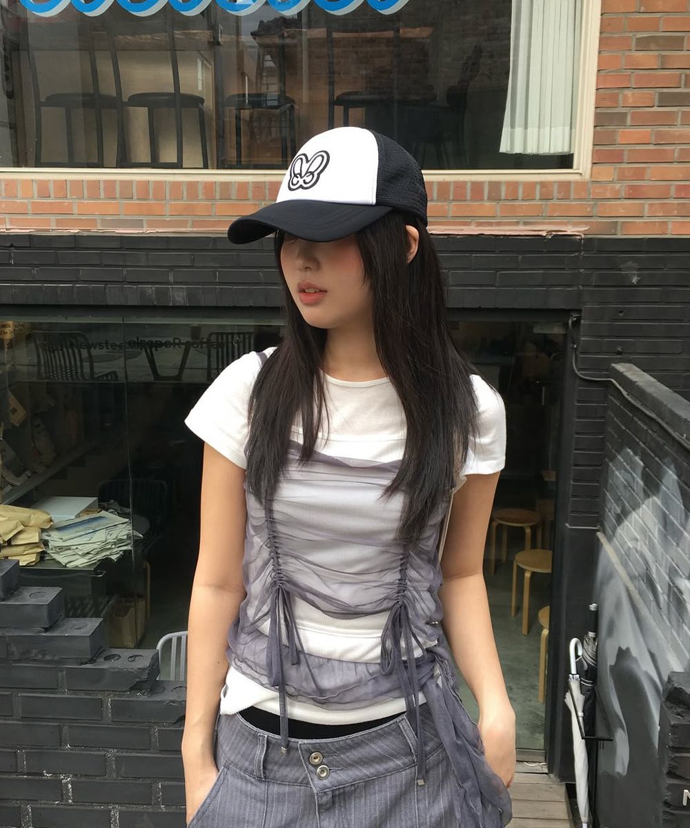 MUSINSA | MISEKI SEOUL String layered knit top WHITE