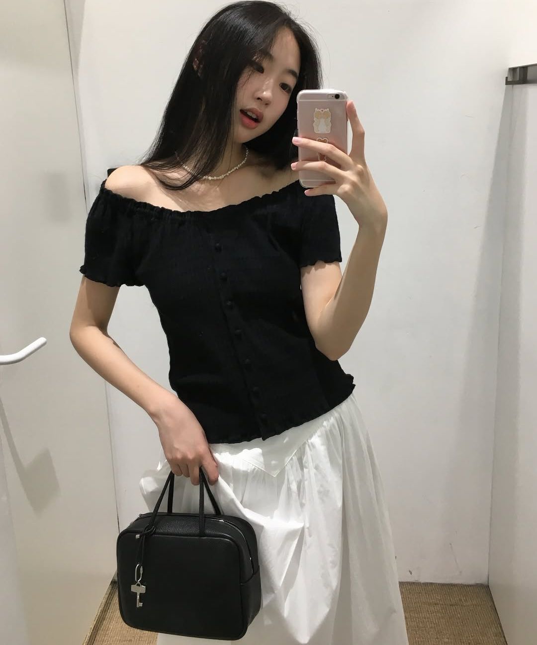 MUSINSA公式 | URAGO Square top handle bag