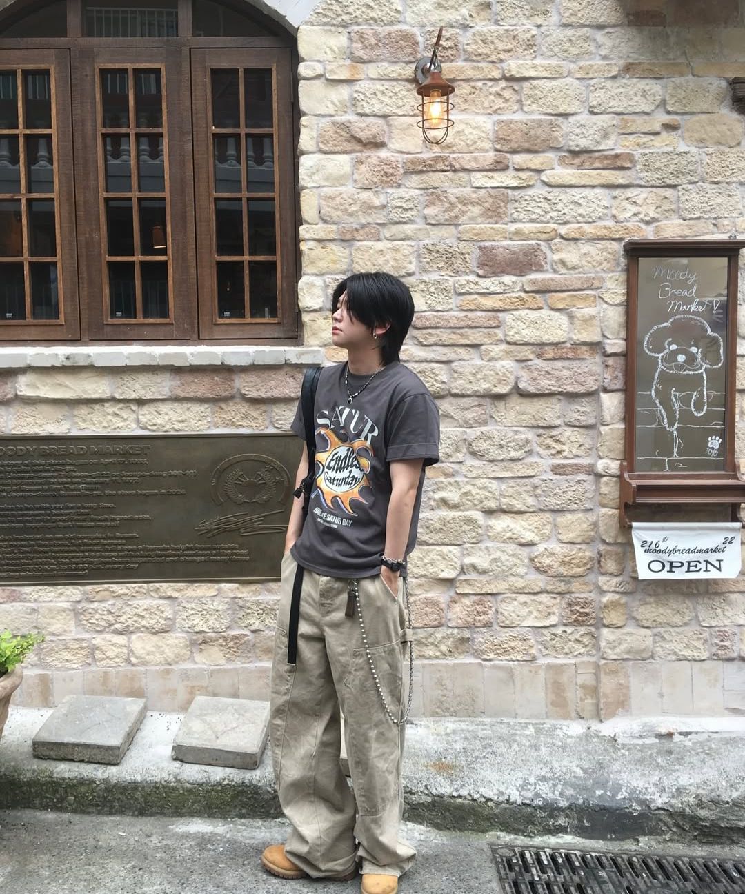 アイドル [Are You Sure?!]S/S T-Shirt (Ivory) img-2_2615c2b7-a4dc-4761-88b7-