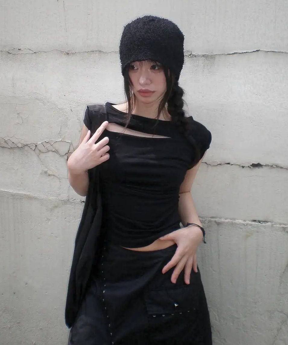 MUSINSA公式 | FLAREUP Asymmetrical Draped Roll-Up T-Shirt (FL