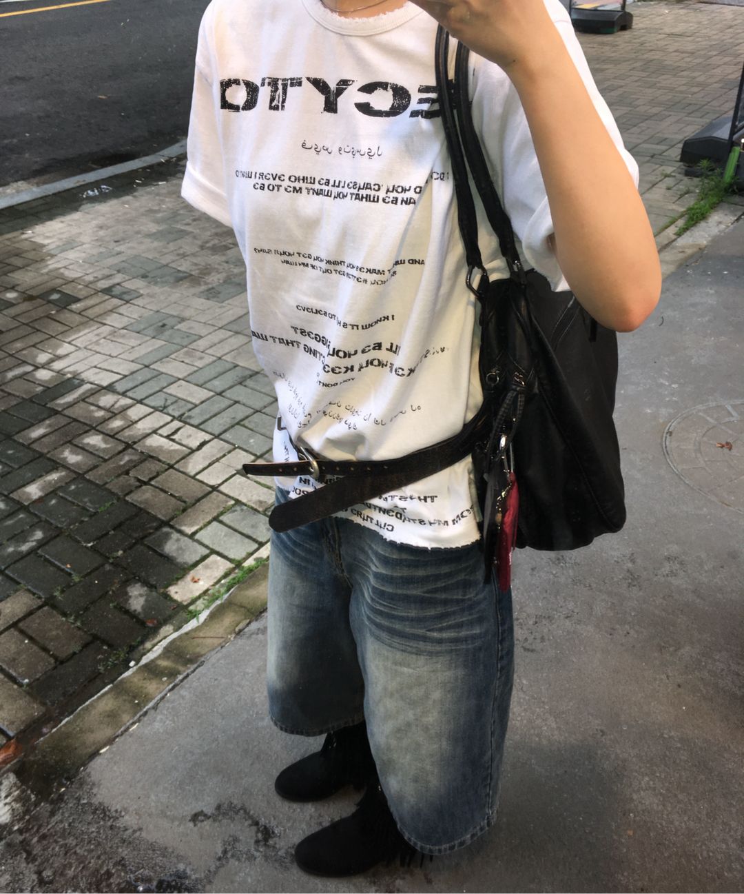 MUSINSA | LECYTO Destroyed Oversized Logo T-Shirt_[White]