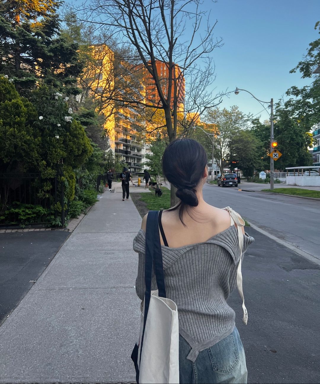 MUSINSA | GLOWNY ISA ASYMMETRICAL KNIT TOP (BLACK)