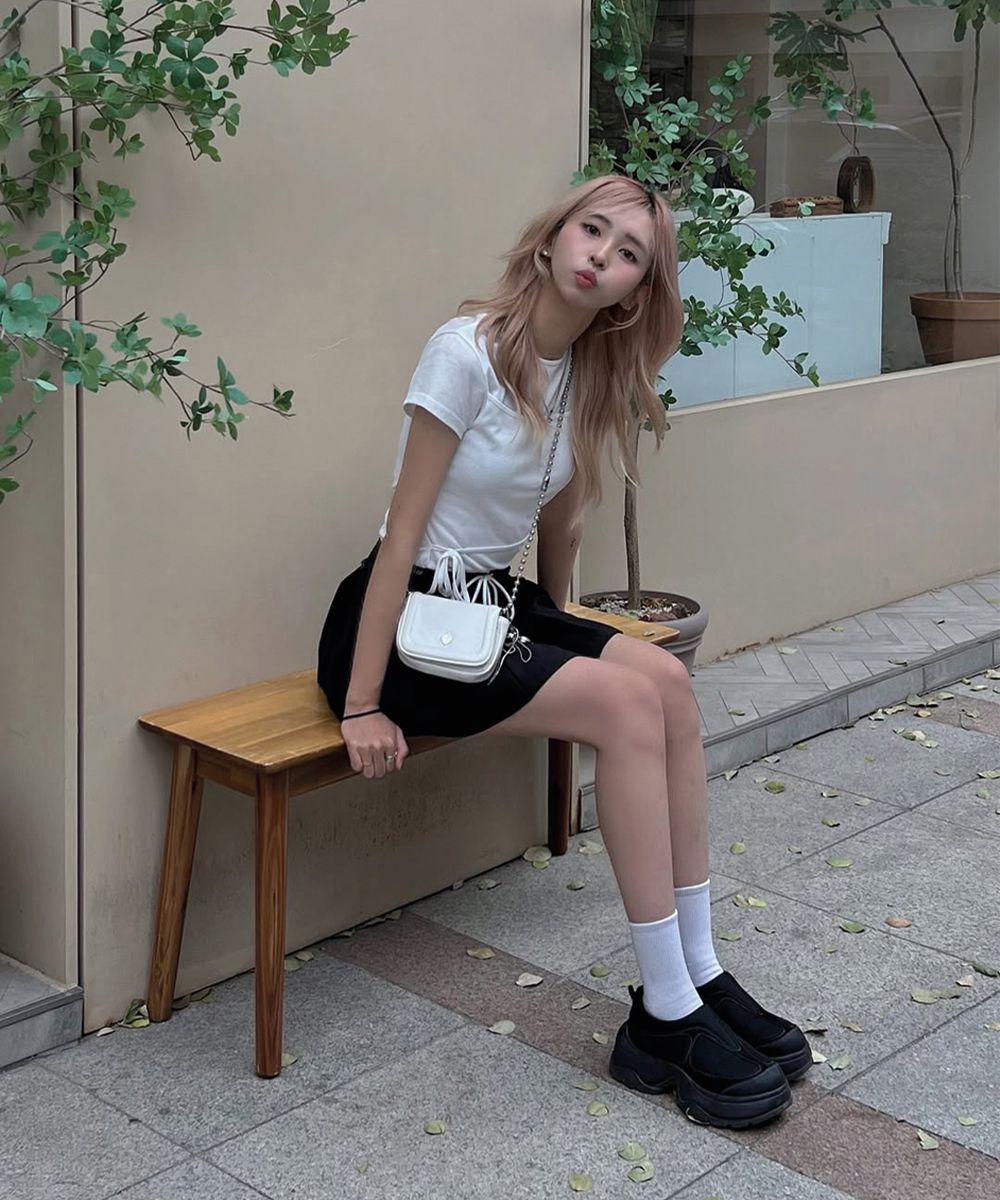 ★Miseki SEOUL★ String layered knit top【送料込/関税込】 MUSINSA | MISEKI SEOUL String layered knit top BLACK