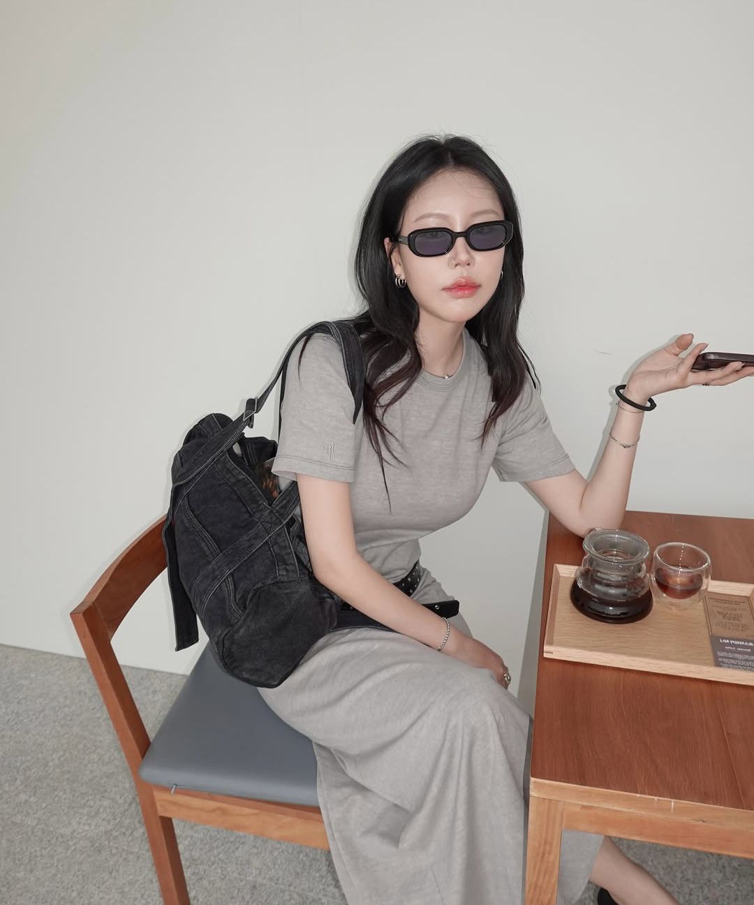 MUSINSA公式 | HEDER HELEN Baguette multi denim bag black