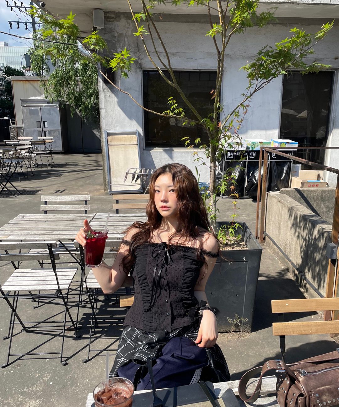 MUSINSA | ROSÉ FRANTZ Lace Jersey Track Pants [Rose Red]