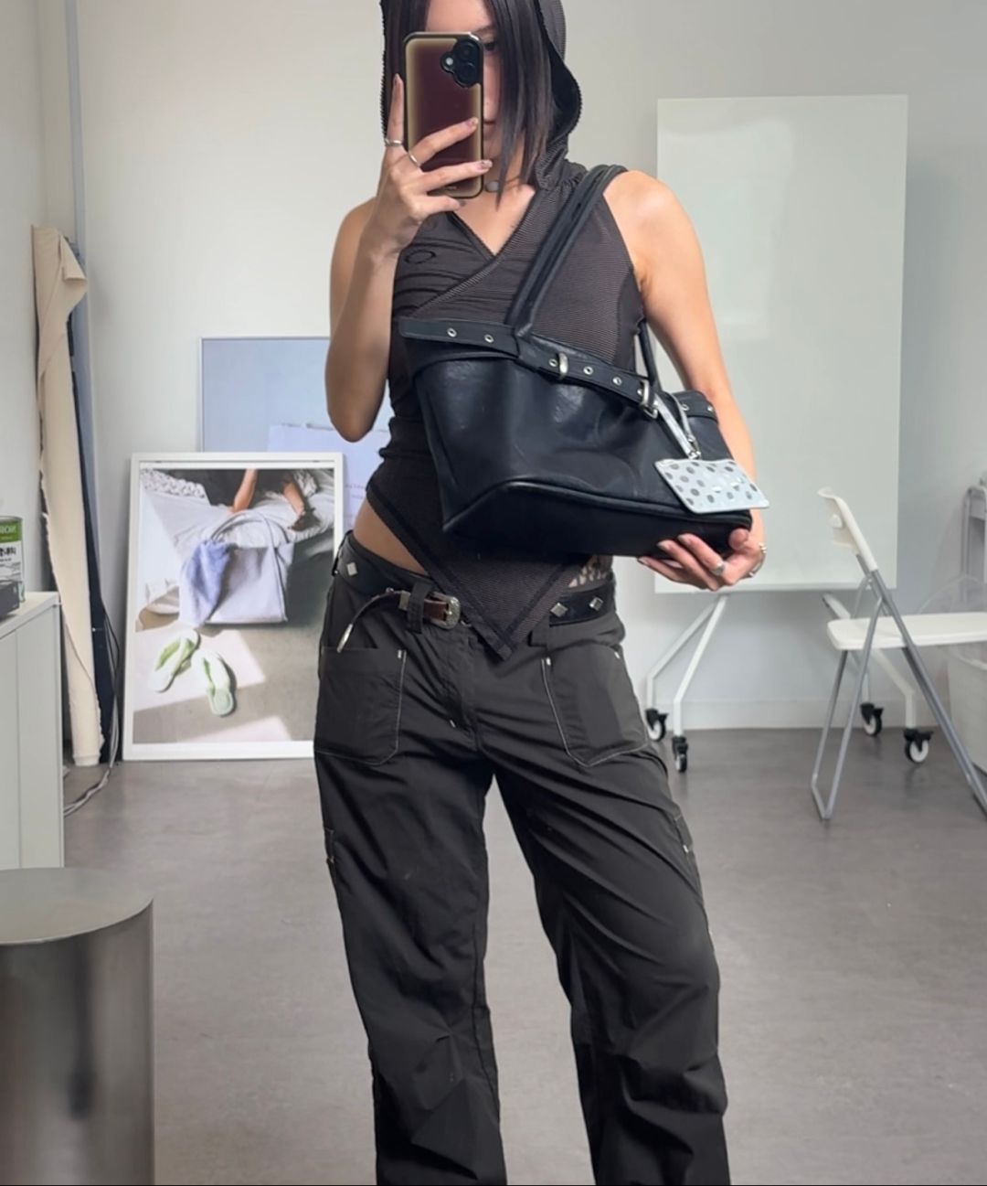 [YEOMIM] Belted Boat Bag ★大人気★ MUSINSA | YEOMIM belted boat bag (black)
