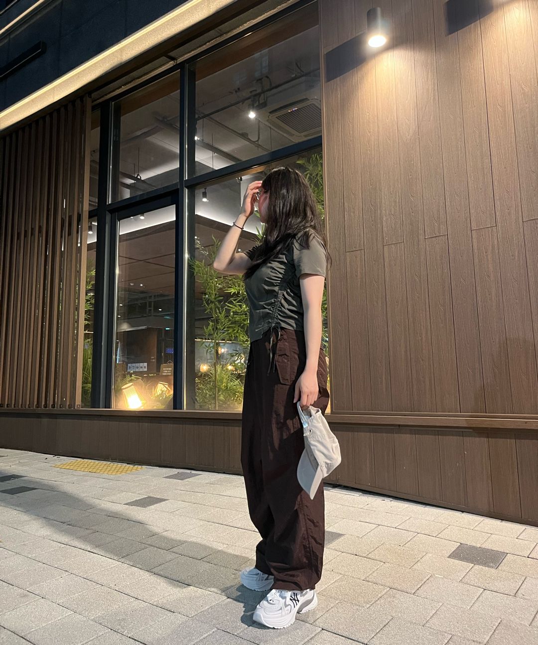 ●MUSINSA STANDARD● BRIGHT NYLON PARACHUTE PANTS MUSINSA公式 | MUSINSA STANDARD WOMAN Women's Bright Nylon