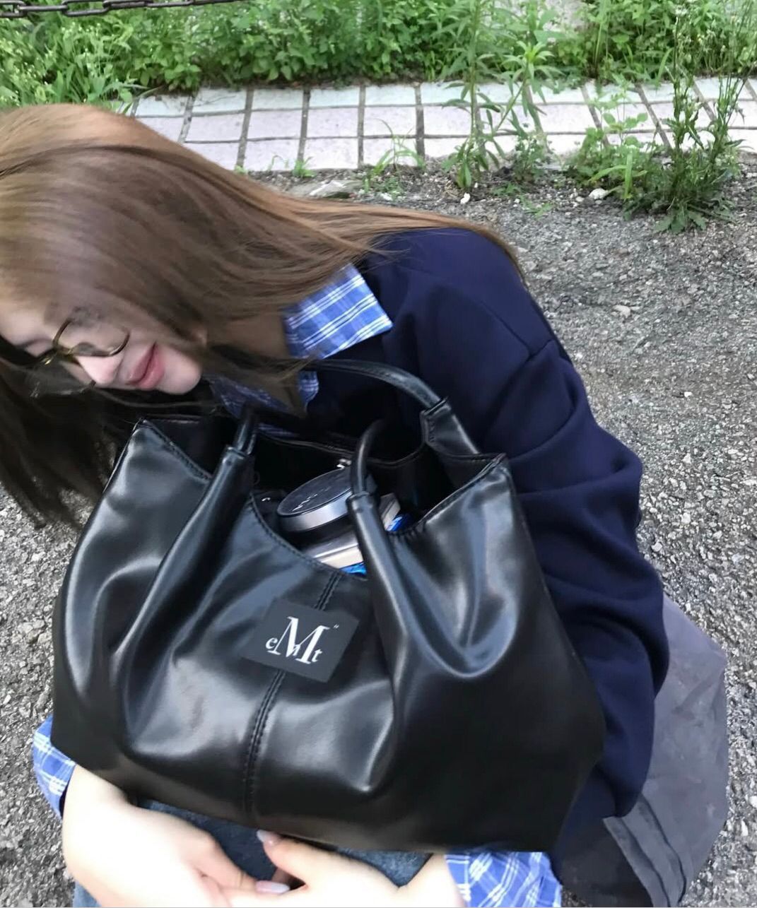 【MUCENT】Epee Middle Stitch Leather Tote Bag (Unisex) MUSINSA | MUCENT Epee Middle Stitch Leather Tote Bag (Unisex)