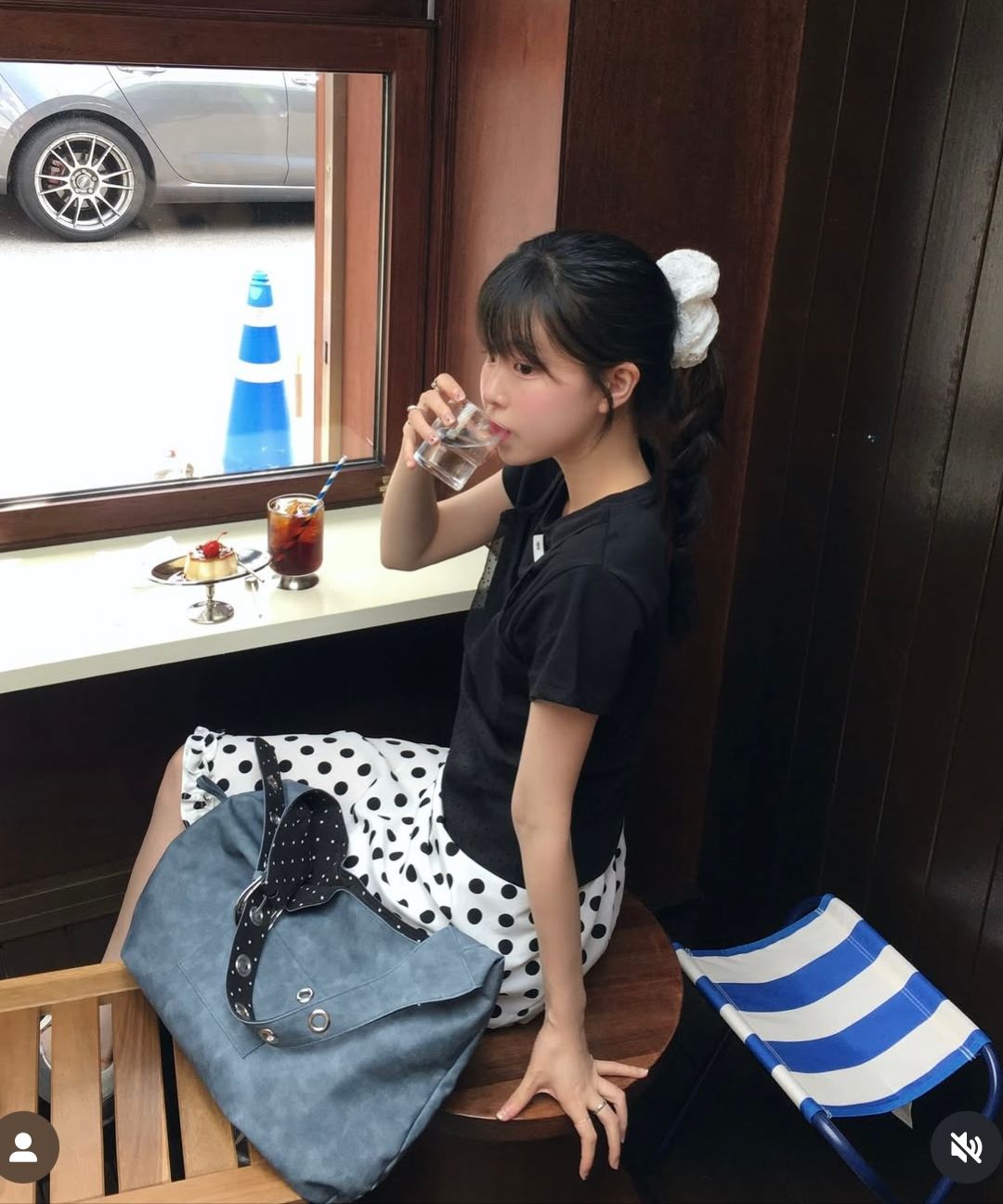 韓国商品/LETERIE LETERIE BUCKLE REVERSIBLE SHOULDER BAG MUSINSA | LETERIE BUCKLE REVERSIBLE SHOULDER BAG_BLUE
