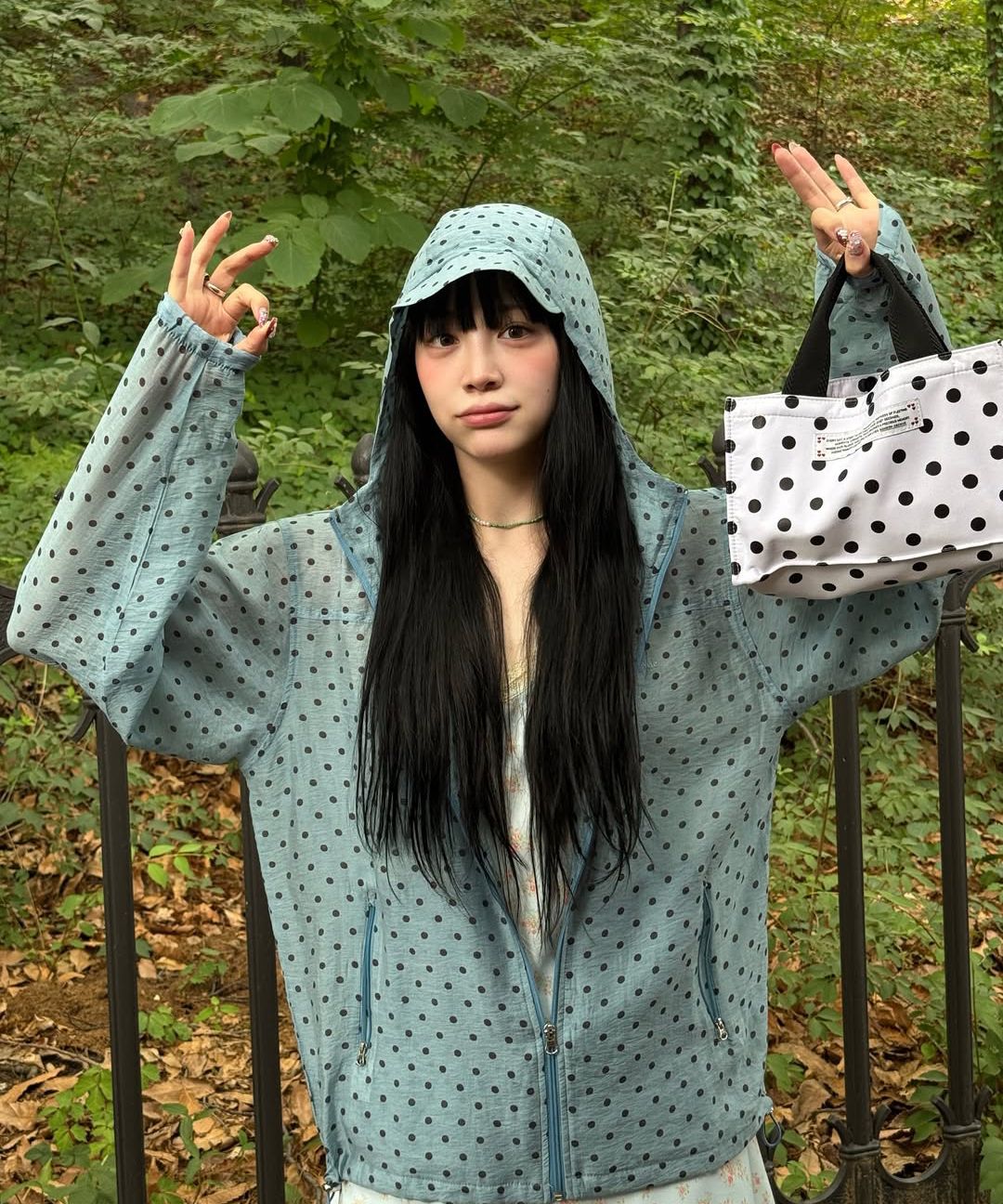 MUSINSA | RONRON PETIT SQUARE MINI TOTE BAG DOT WHITE