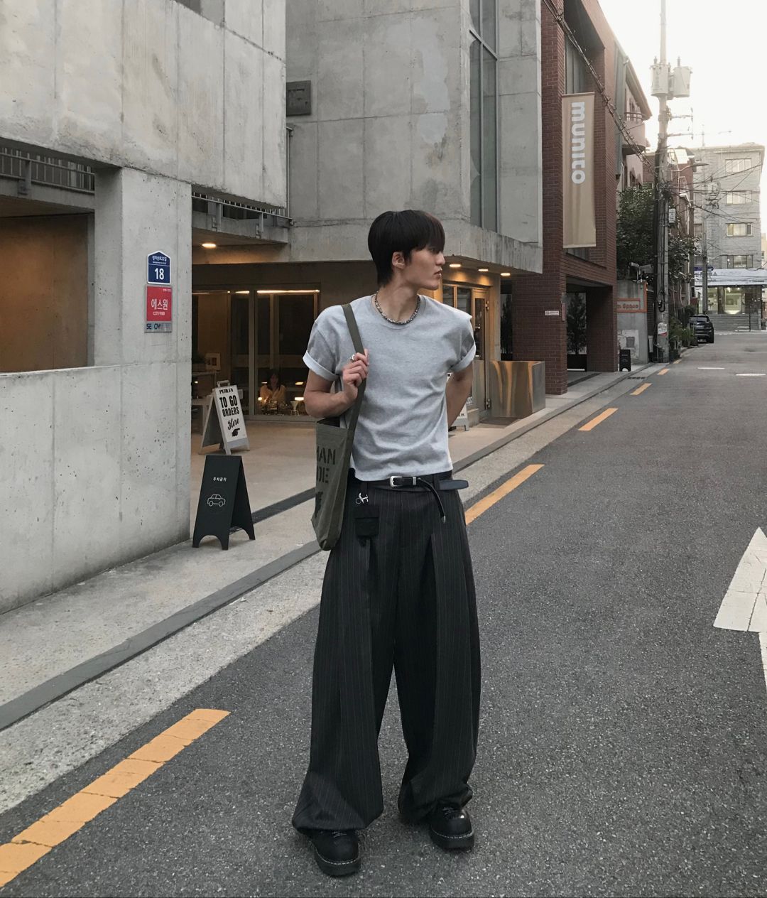 スラックス DNSR Multi-pleated wide slacks 5FT0048 MUSINSA | DNSR Multi-pleated wide slacks beige