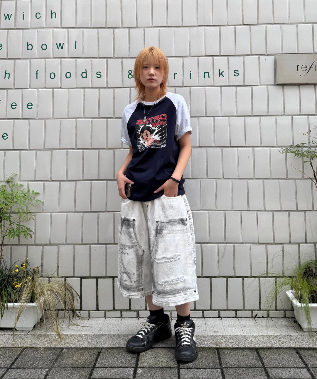 MUSINSA公式 | MAINBOOTH [Atom] Atomic T-shirt (Navy)